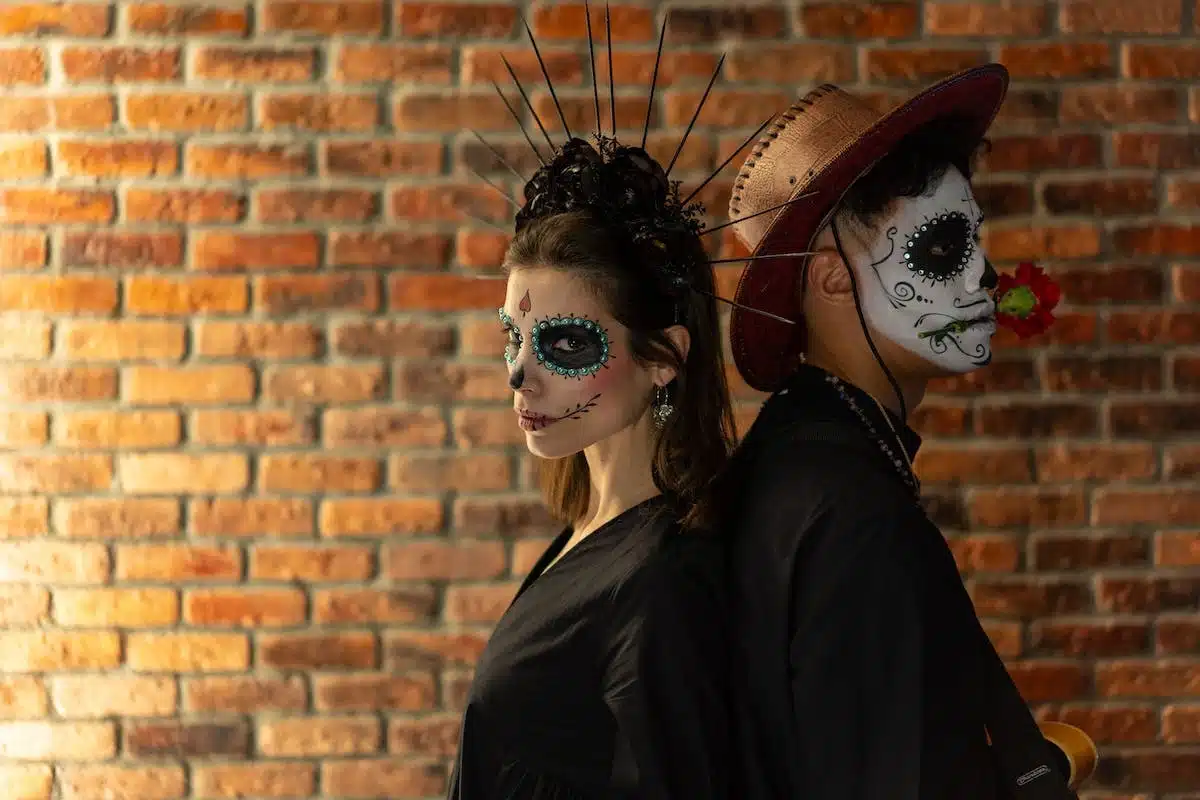 couple  masquerade