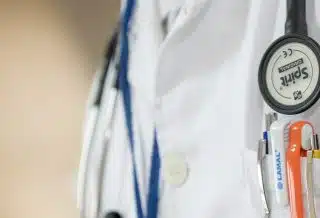 Médecin remplaçant : comment en trouver un ?