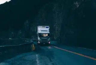camion en montagne