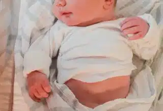 Les couches Pampers pour bébés prématurés et adolescents : un guide complet